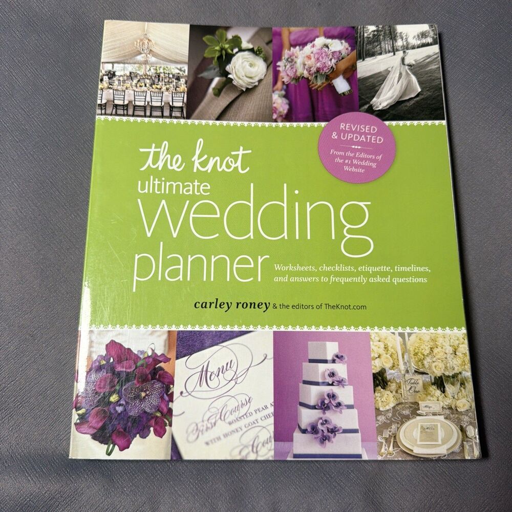 The Knot Ultimate Wedding Planner, Revised Edition Paperback